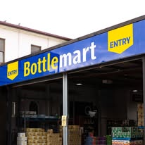 Your local Bottlemart team, Warwick