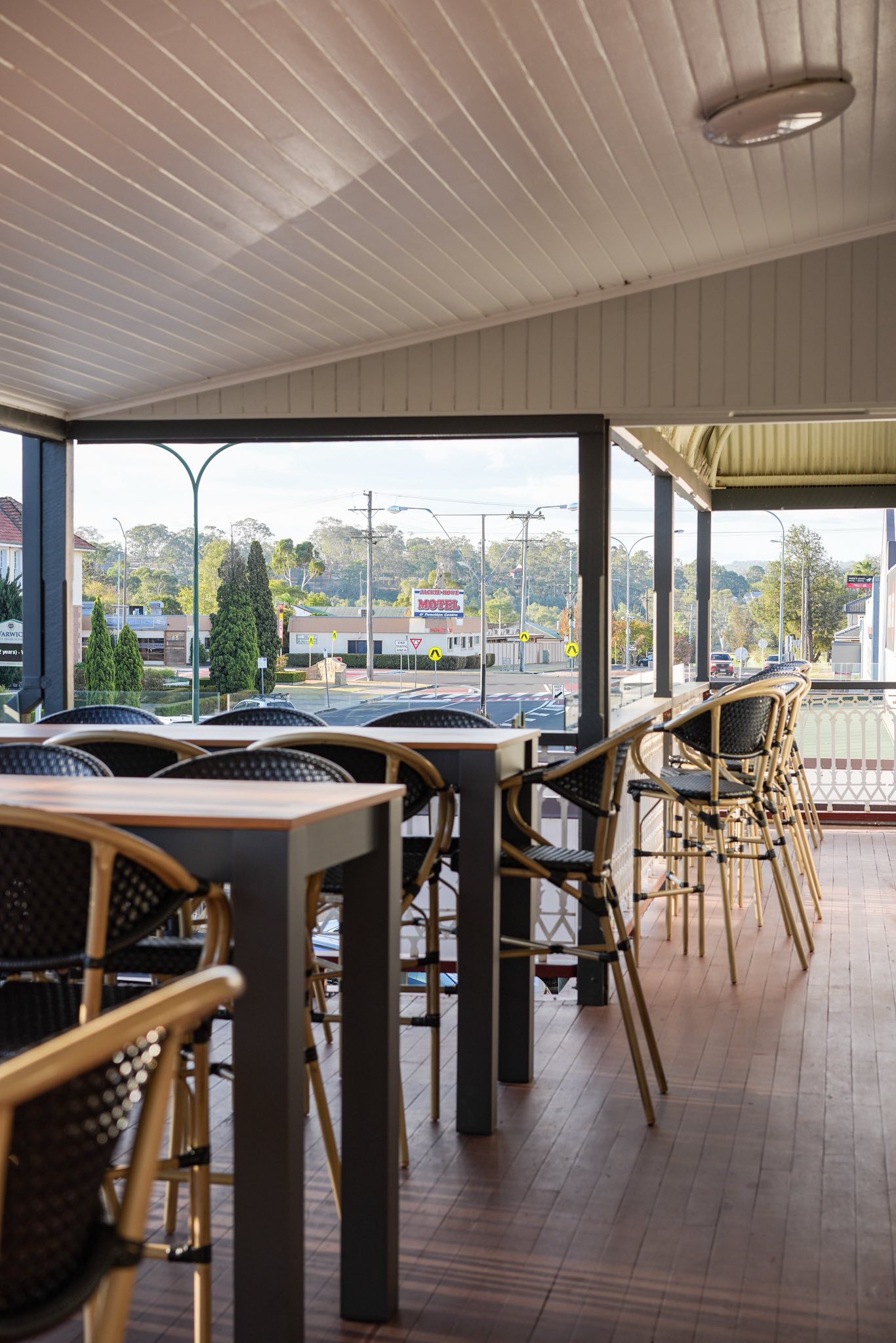The Warwick Hotel verandah